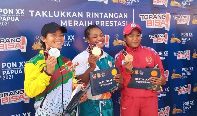 Pedayung Putri Kuansing,  Raudani Fitra Sumbang Medali Perak untuk Riau di PON Papua
