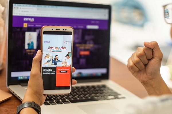 Telkomsel- Zenius Gelar Kompetisi Cerdas Cermat Ilmupedia Berani Jawab