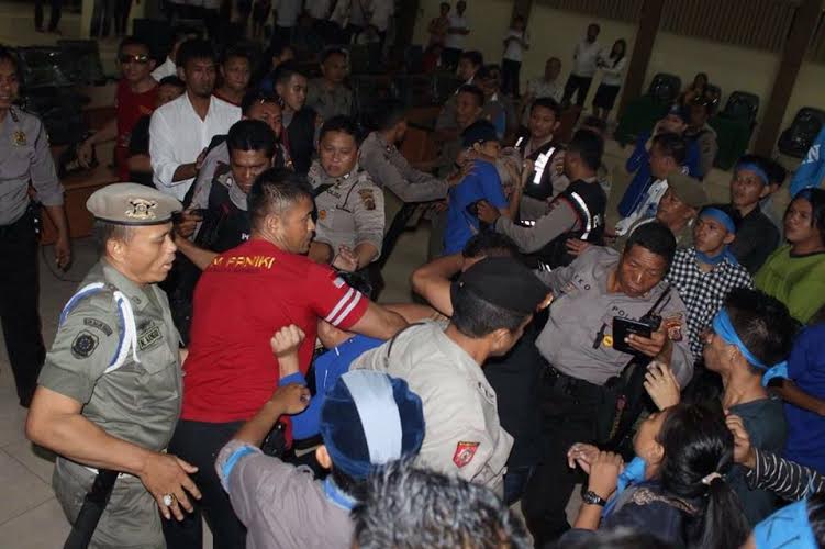 GMKI Pekanbaru Kecam Tindakan Brutal Polisi di Manado