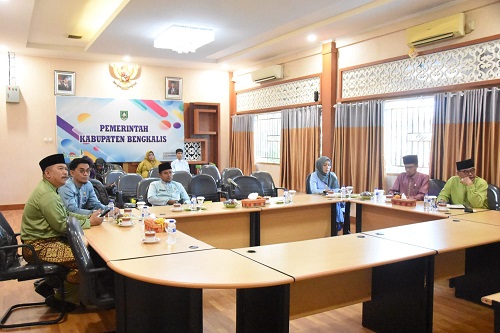 Dukung Program Pemerintah Pusat, Pemkab Bengkalis Ikuti Sosialisasi Pembangunan SPPG Secara Daring