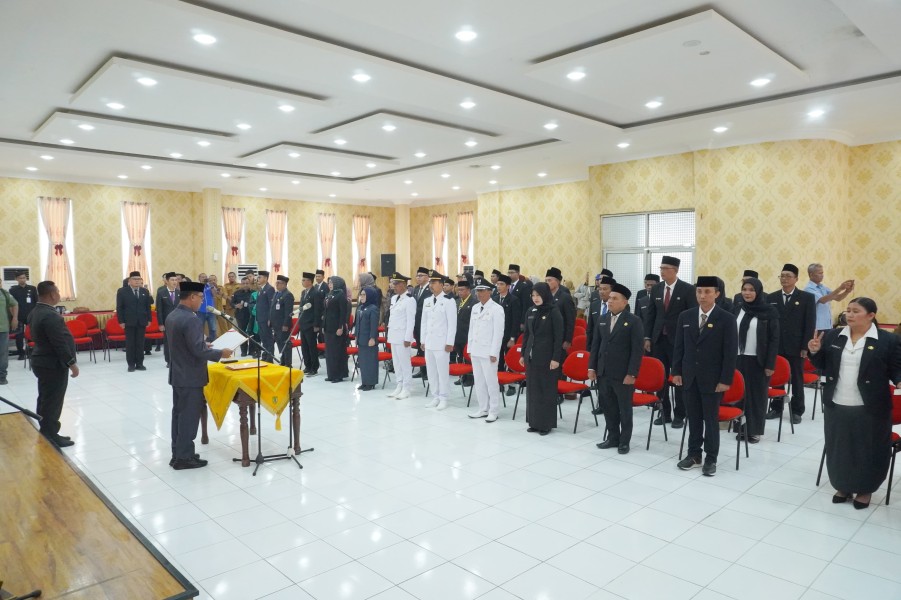 Sekda Rohil Lantik Puluhan Pejabat Administrator, Pengawas, dan Kepala Puskesmas