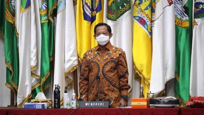 Mendagri Tito Terbitkan Instruksi Perpanjangan PPKM, Ini Isinya