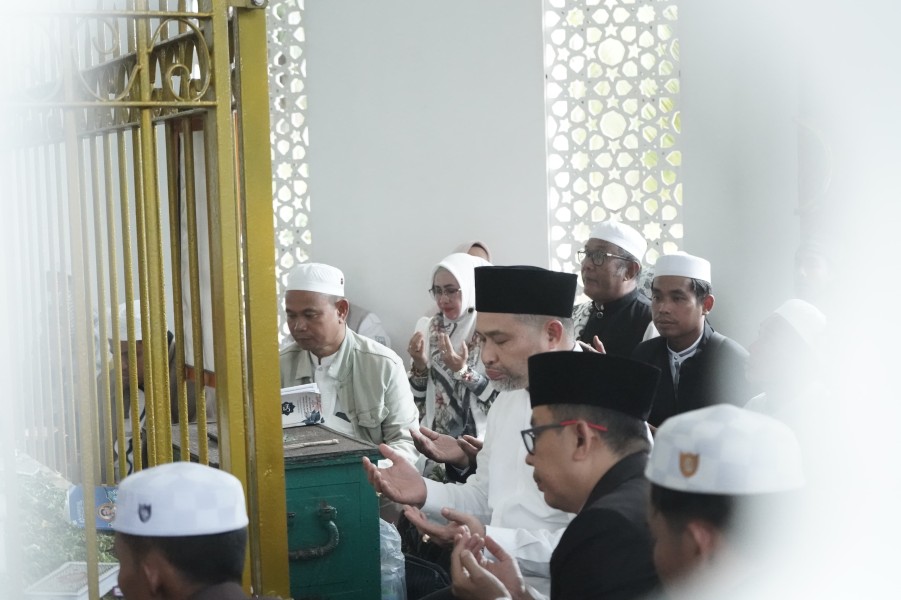 Haul ke 89, Bupati Inhil Kenang Jejak Pengabdian Tuan Guru Sapat