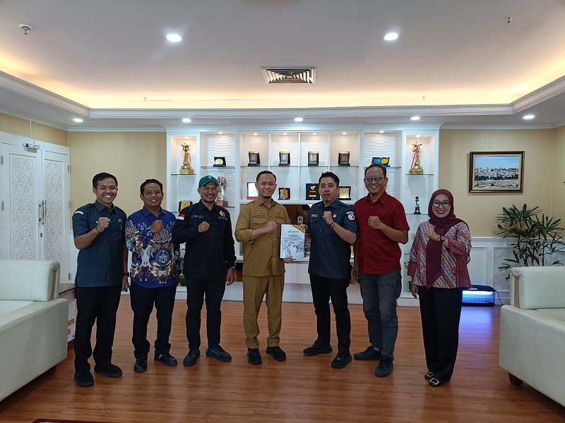 Bawaslu Serahkan Sisa Lebih Penyelenggaraan Pilkada Rp4 Miliar