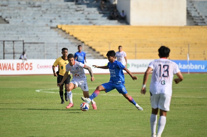 PSPS Pekanbaru vs Sumsel United Main Imbang 1-1