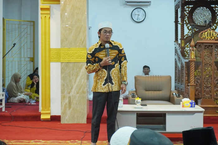 Ceramah Isra' Mi'raj di Bagan, Ustad Ucay: Jangan Gelisah Melihat Pencapaian Orang Lain!