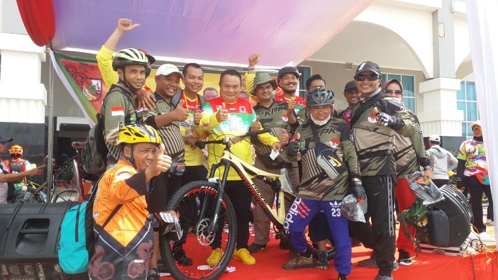 Komunitas Pesepeda Kelayang Raih  Hadiah Utama Gowes Fun Adventure HUT Pekanbaru Ke-238 dan HUT LPM Ke-22