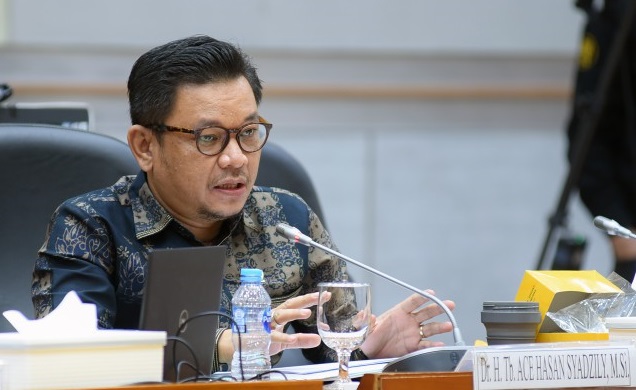 Soal Usulan Biaya Penerbangan Haji Rp 33 Juta, Golkar: Tidak Rasional!