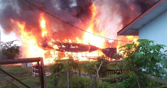 Kebakaran Hanguskan Enam Petak Rumah di Tanjung Simpang Pelangiran