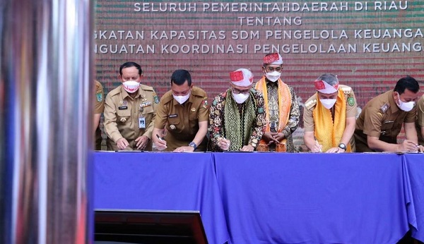 Pj Wali Kota Teken MoU dengan Kemenkeu terkait Koordinasi Pengelolaan Keuangan