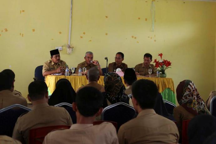 Wabup Meranti Minta Kades dan SKPD Tingkatkan Koordinasi