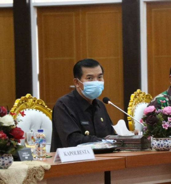 Jika Armada Pengangkut Sampah Kurang, Walikota Persilahkan DLHK Sewa
