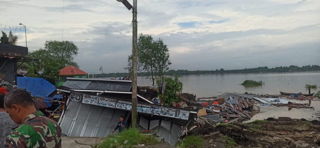 Besok, Pj Gubri SF Dijadwalkan Berikan Bantuan Longsor Inhil