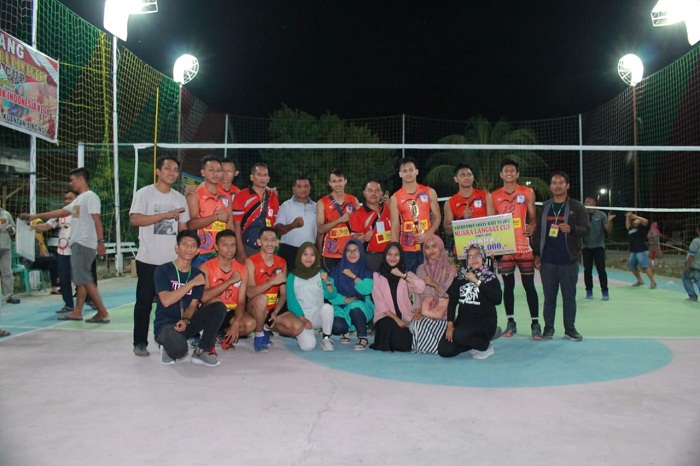 Diperkuat Pemain Pro Liga, Simpati Jaya Raih Juara Volly Ball Cup Desa Muara Langsat