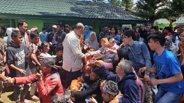 Luar Biasa, Pemerintah dan Warga Sumbar Kumpulkan Rp4 Miliar untuk Pulangkan Warganya dari Wamena