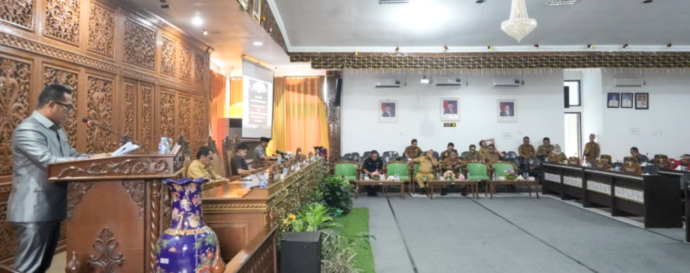 Rapat Paripurna DPRD, Pemkab Kuansing Fokus Tingkatkan Kinerja DLH dan Layanan Kesehatan