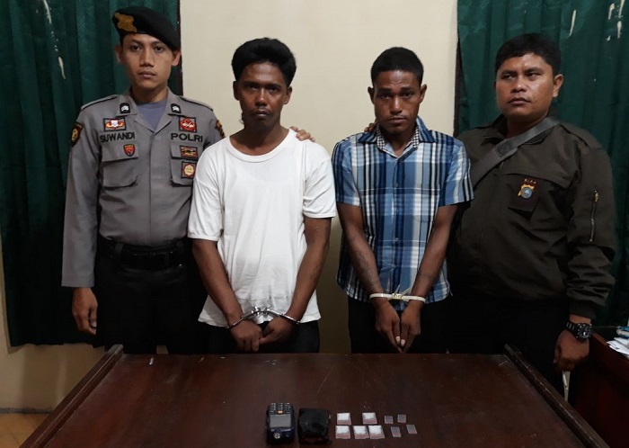 Kantongi 5 Paket Sabu-sabu, Dua Warga Bangko Pusako Rohil Diciduk Polisi