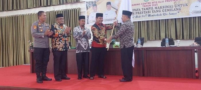 Wabup  Rohul Lepas Keberangkatan 69 Peserta MTQ Provinsi Riau di Bengkalis