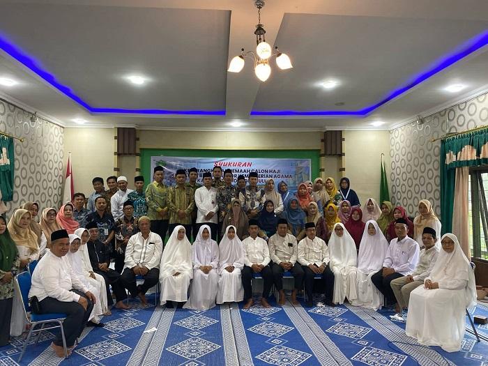 Domestik Jemaah Inhu dari Pekanbaru ke Batam di Tanggung Pemerintah Daerah