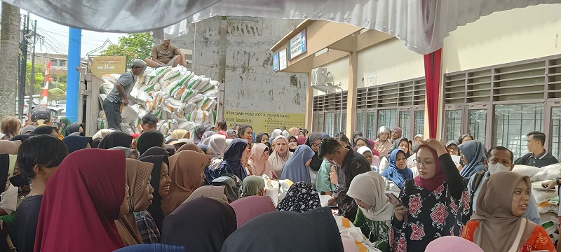 Beras Bantuan Pemerintah Sudah Disalurkan di 4 Kecamatan di Pekanbaru