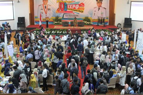 Resmi Ditutup, 5.700 Pencaker Cari Lowongan di Pekanbaru Job Expo 2019