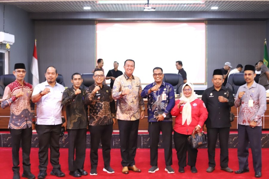 Wabup Muzamil Apresiasi Dukungan Fraksi, Tiga Ranperda Pemkab Meranti Melaju ke Tahap Pembahasan