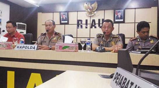 Jendral Tito Karnavian Dilaporkan Sudah Telpon Kapolda Riau, Ini Penjelasannya...