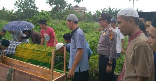 Dihunjam 4 Tikaman Di Dada dan Punggung, Ilham Saputra Tewas Bersimbah Darah