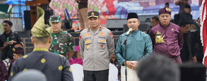 Bupati Kuansing Ajak Dubalang Jadi Teladan Pelestarian Alam dan Penegak Adat