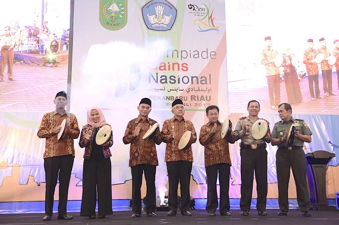 Buka OSN di Pekanbaru, Mendikbud Harap Lahir Generasi Muda Handal
