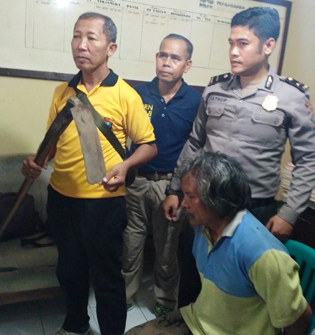 Alami Gangguan Jiwa, Anak Durhaka Ini Cangkul Kepala Ibunya Hingga Tewas