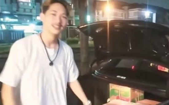 Polisi Amankan Mobil Yang Digunakan Youtuber Ferdian Paleka untuk Video Prank