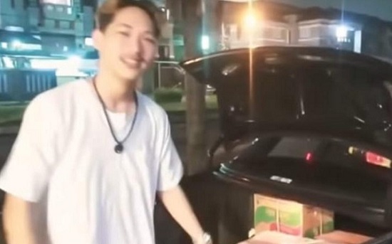 Polisi Amankan Mobil Yang Digunakan Youtuber Ferdian Paleka untuk Video Prank