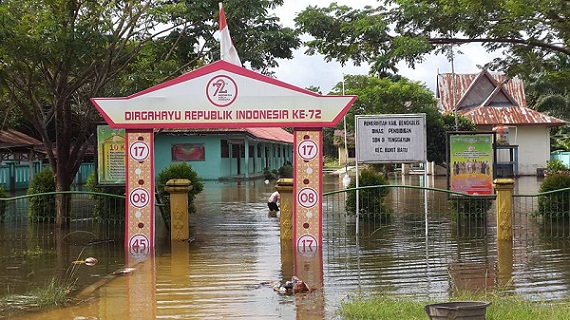 Hujan Lebat dan Pasang Air Laut, Pemukiman Warga Tenggayun dan Sepahat Kebanjiran