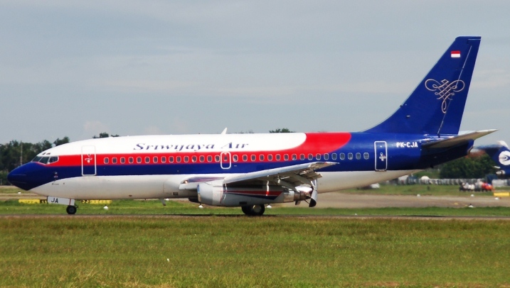 Oktober, Sriwijaya Air Hentikan Penerbangan Jakarta-Pekanbaru