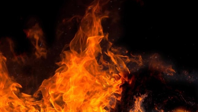 Dua Wanita Ditemukan Tewas Berpelukan di Bawah Tangga dalam Kebakaran di Sisingamangaraja