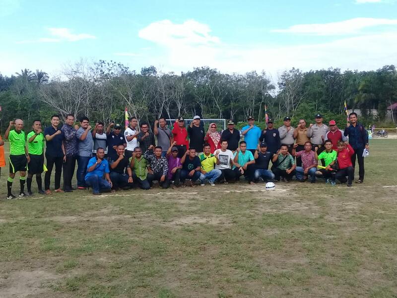 24 Tim Siap Bertarung untuk Mendapatkan Piala Bergilir Kelurahan Sedinginan 