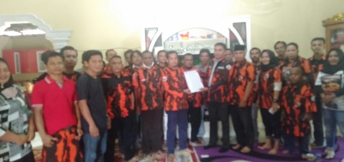 Serahkan SK PAC PP Kuantan Mudik, Adam: Pemuda Harus Jauhi Narkoba