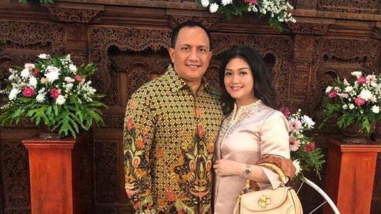 Pensiun Bintang Tiga, Suami Artis Bella Saphira Jadi Komisaris Utama PT Antam