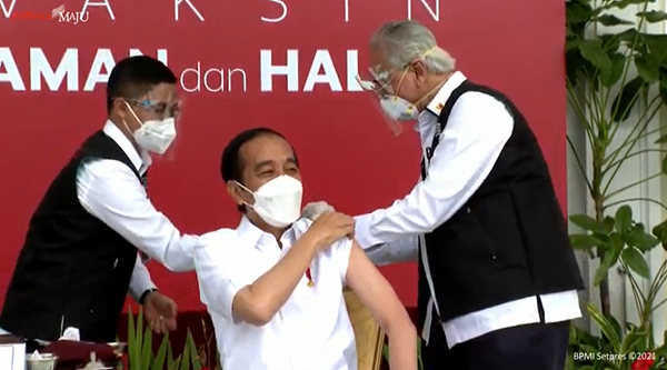 Ketika Presiden Jokowi Sebut  Vaksinasi Adalah Game Changer, Apa Maksudnya?