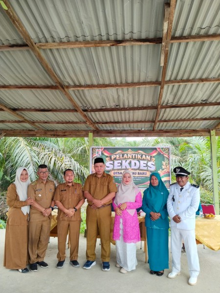 Elfa Zahari Resmi Dilantik Menjadi Sekretaris Desa Rantau Baru