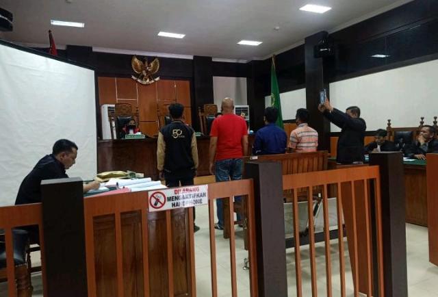 Sidang di PN Pasir Pengaraian-Rohul, Terdakwa Kasus Narkotika Bantah Keterangan Saksi