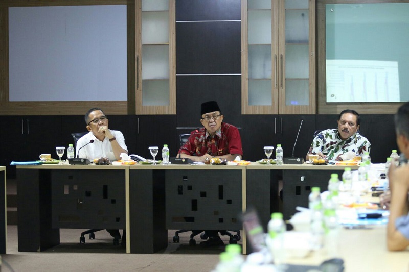 Sempat Batal, Pemkab Gelar Pertemuan dengan Perusahaan dan  Petani Kelapa di Inhil, Ini yang Dibahas