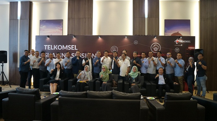 Telkomsel Area Sumatera Gelar Sharing Session Bareng CEO Perusahaan