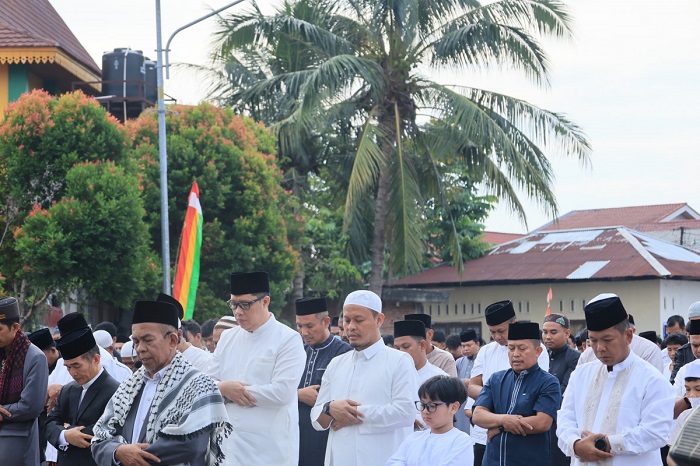 Agung Salat Idul Adha Bersama Warga Perum Sidomulyo Marpoyan