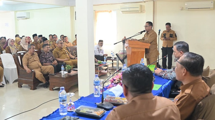Rakor Penghulu, Efrizal: Penting Pemahaman Tentang Regulasi dan Kebijakan Pemerintah Daerah