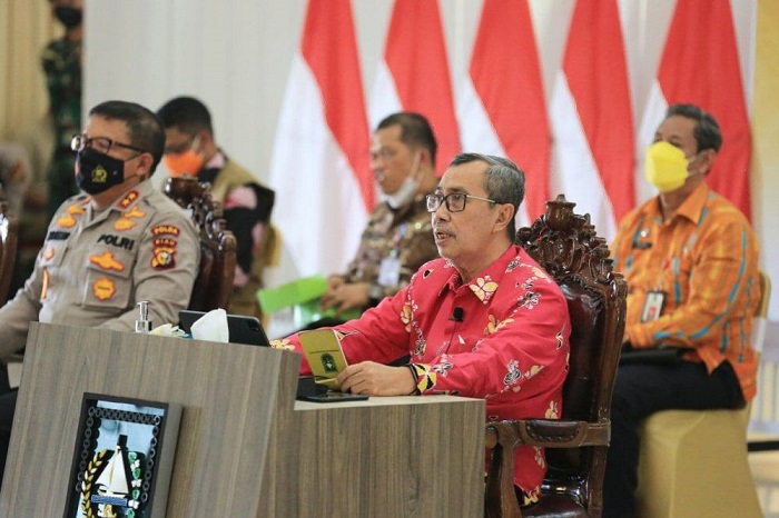 Gubri Hadiri Rapat Evaluasi Pelaksanaan PPKM Mikro Tahap VIII Secara Virtual