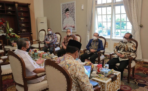 BPKH Tawarkan Program Haji Muda Bagi Mereka Yang Baru Bekerja pada Gubernur Riau,