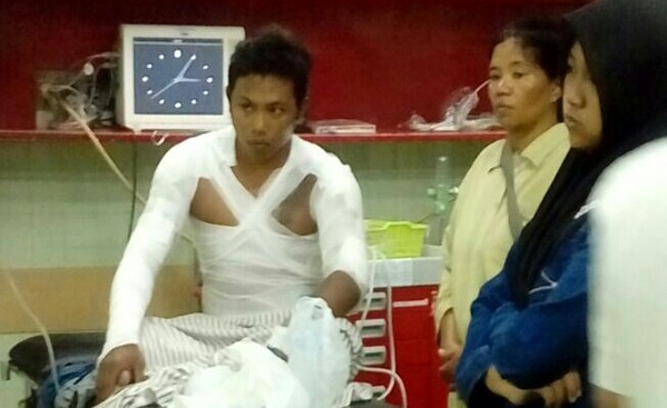 ADUHHH KASIHAN...Diseruduk Motor, Pedagang  Bakso Mandi Kuah Panas, Begini Kondisinya Sekarang