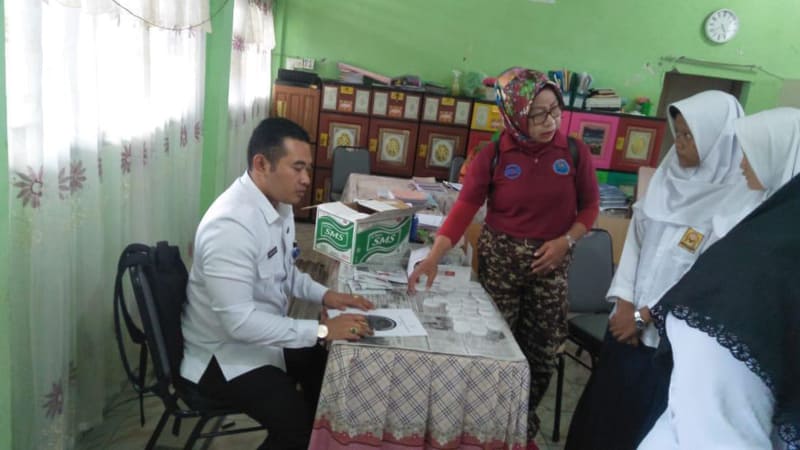 DUH GAWAT...Setelah Pekanbaru dan Lampung, Siswi SMP di Padang Juga Nekat Sayat Tangan karena Dianggap Tren